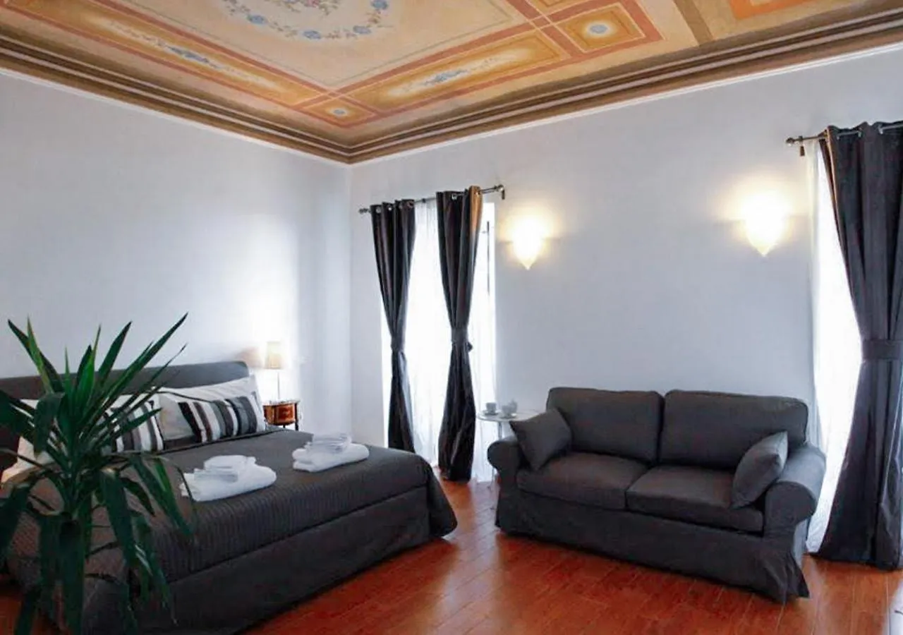 Clemy In Rome Guest House İtalya