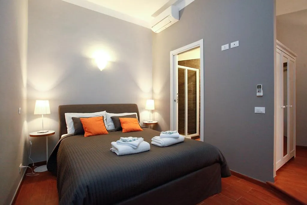 Clemy In Rome Guest House 4*,  İtalya